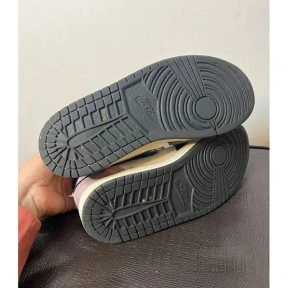 NIKE Jordan 1 Mid SE Zen Master - Picture 7 of 8